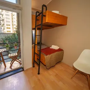 Apartment Dlouha With Balcony, Prague
