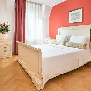 4* מלון דירות Hotel Suite Home Prague