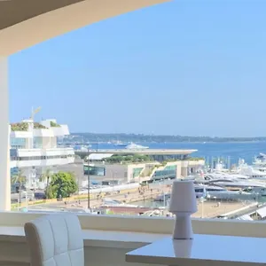 La Goelette - Palais Des Festivals , Cannes Francia