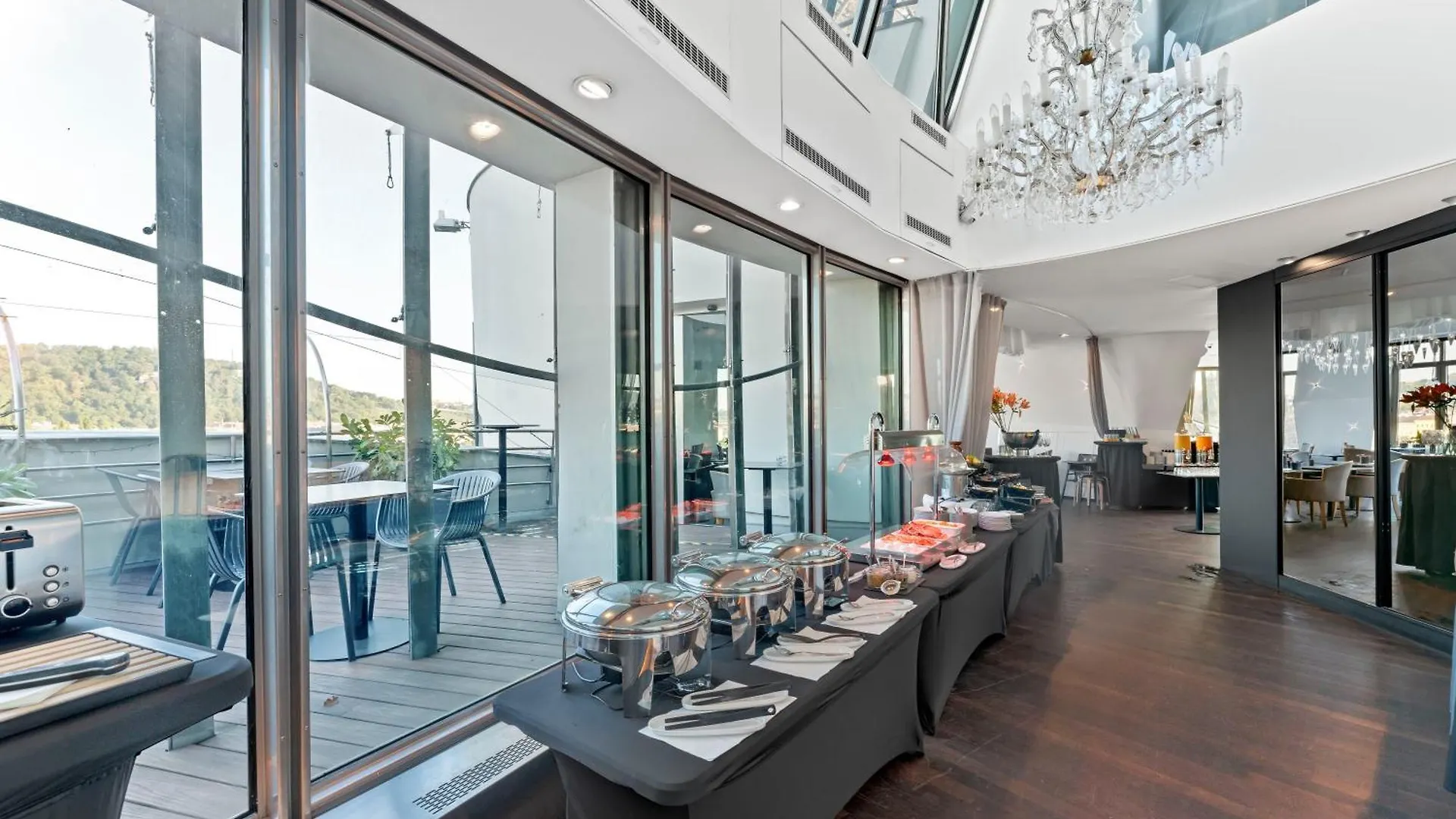 Dancing House - Tancici Dum Hotel Prag