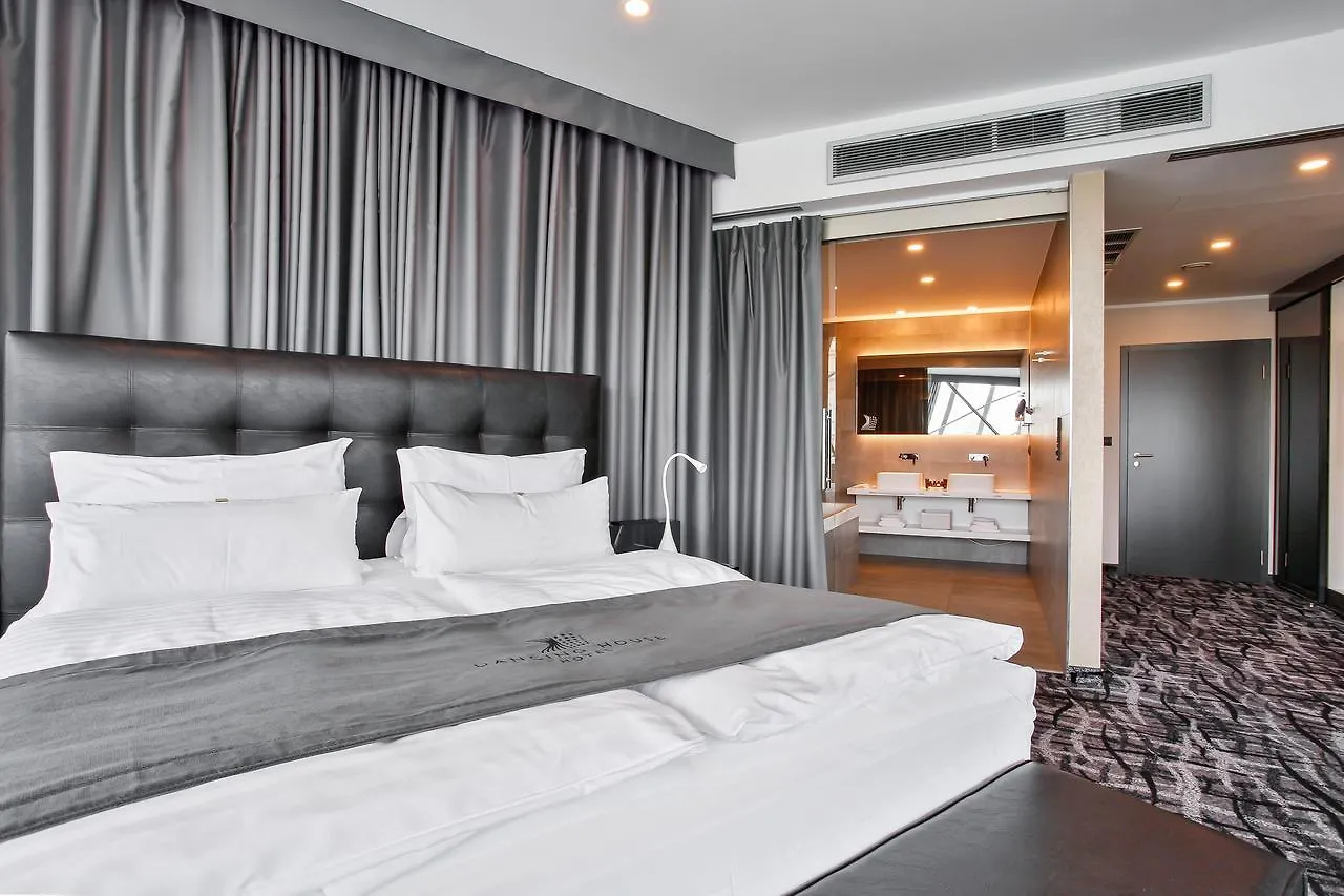 Dancing House - Tancici Dum Hotel Prag