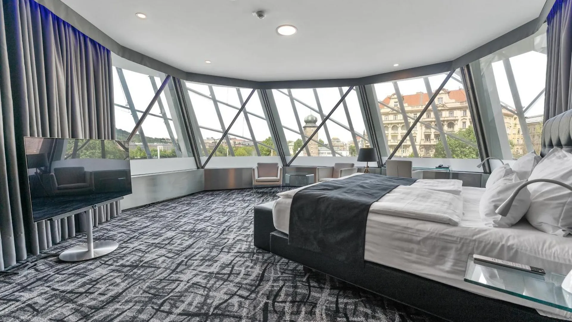 ****  Dancing House - Tancici Dum Hotel Prague Czech Republic